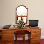 Rhu Glenn 3* Γουότερφορντ