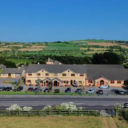 Rhu Glenn Hotel