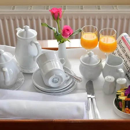 Rhu Glenn Hotel 3*